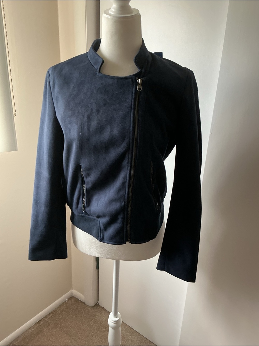 BANANA REPUBLIC NAVY VEGAN SUEDE MOTO JACKET- MED PETITE